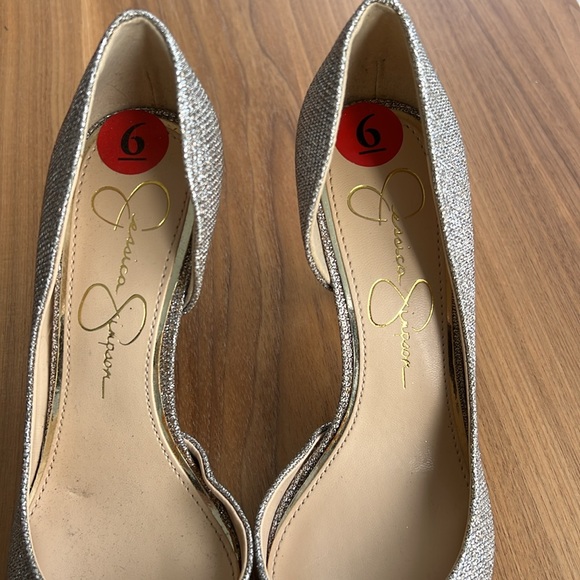 NWOT Jessica Simpson pumps - Picture 5 of 6